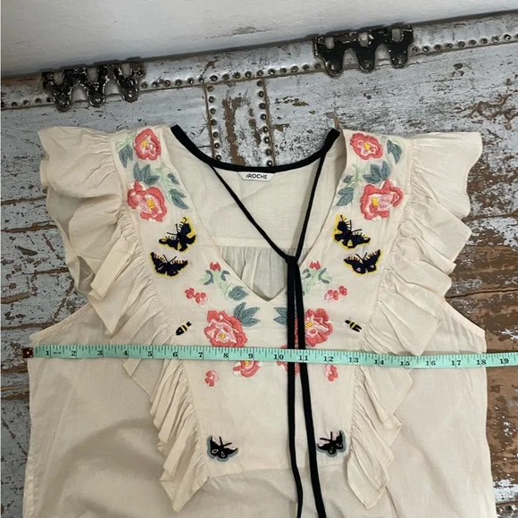 St. Roche Embroidered Floral Ruffle Sleeveless Top - Picture 13 of 14